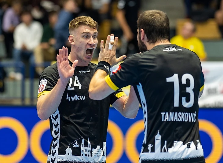 Михаил Виноградов: "В Австрии ЦСКА и Чехов выигрывали бы у всех. Но 4-5 клубов здесь хорошего уровня", изображение №1