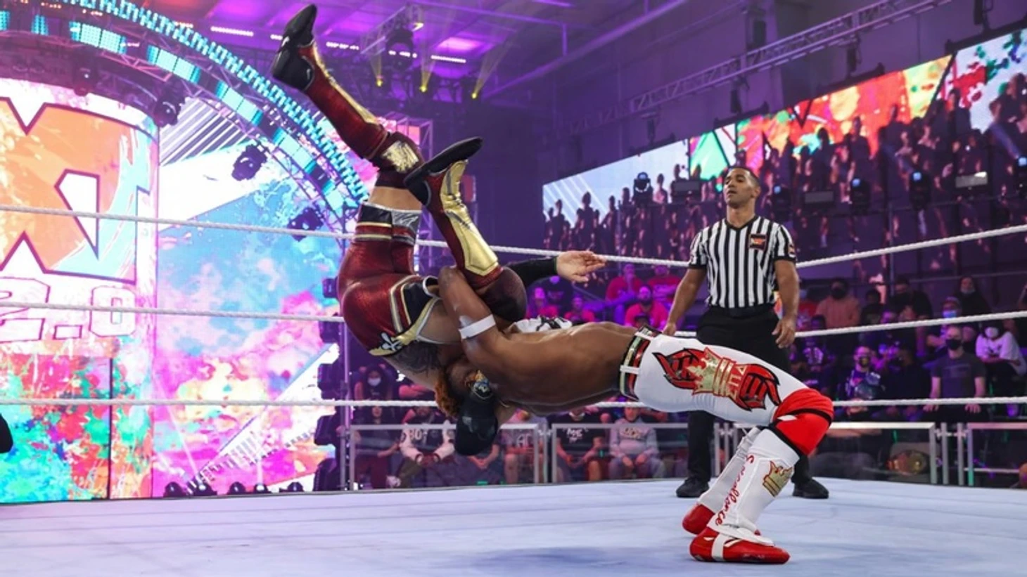 Обзор WWE NXT 2.0 14.12.2021, изображение №9