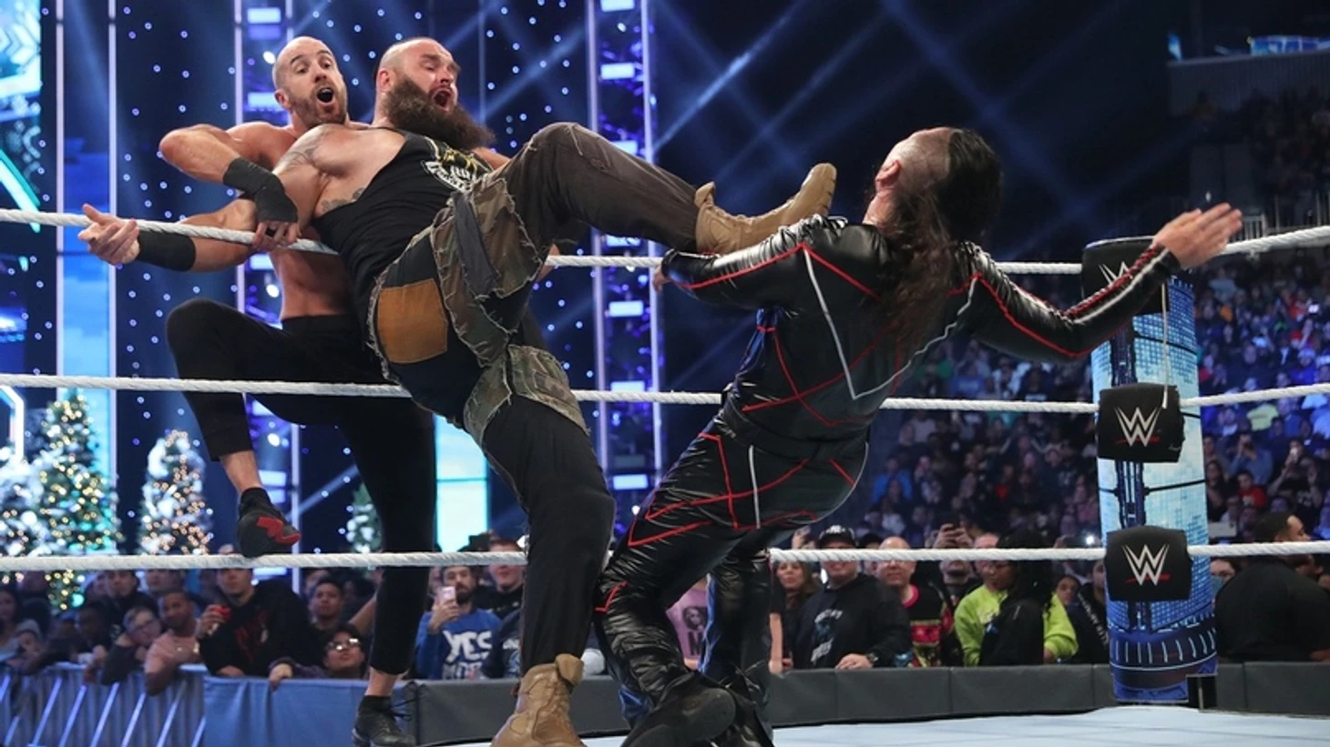 Обзор WWE Friday Night Smackdown 20.12.2019, изображение №10