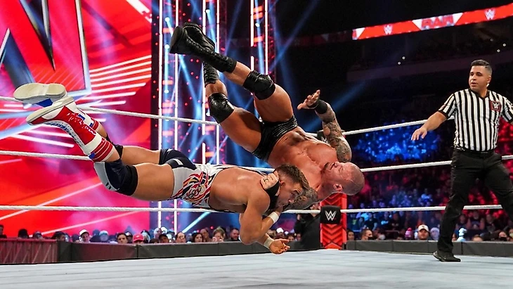 Обзор WWE Monday Night RAW 20.12.2021, изображение №14