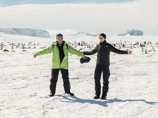 Сергей Николаевич с сыном Николаем на Южном полюсе
