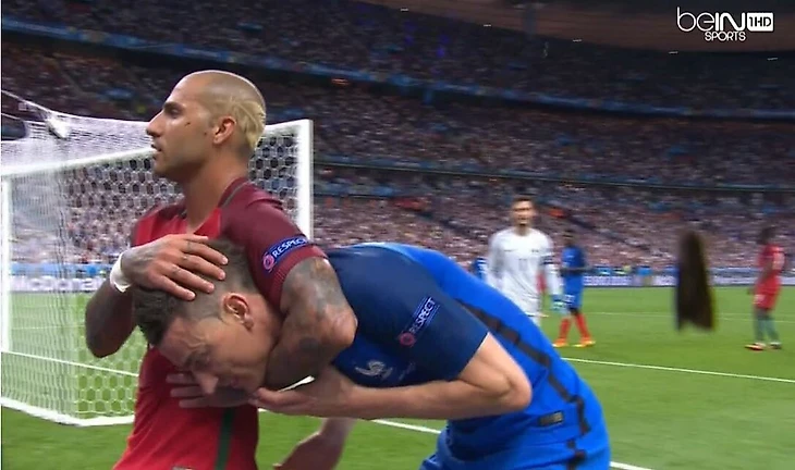 Удушающий Лорану Косельни