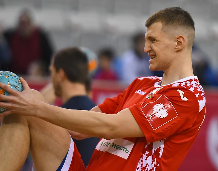 Владислав Кулеш: "Все говорят, что мы слабые. Но я так не считаю. В матче с поляками был не наш день", изображение №4