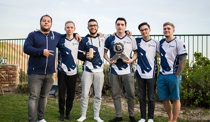 liquid wins summit