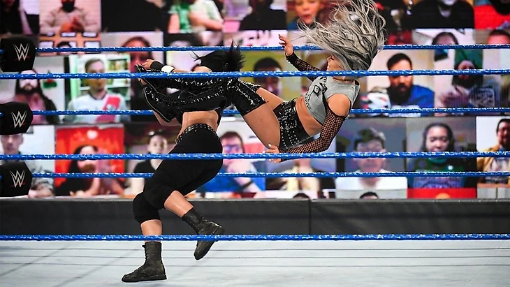 Обзор WWE Friday Night Smackdown 12.02.2021, изображение №14