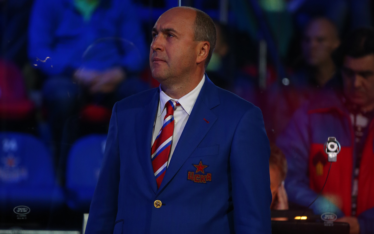 У ЦСКА – проблемы: потолок зарплат трещит, игроки не идут на снижение