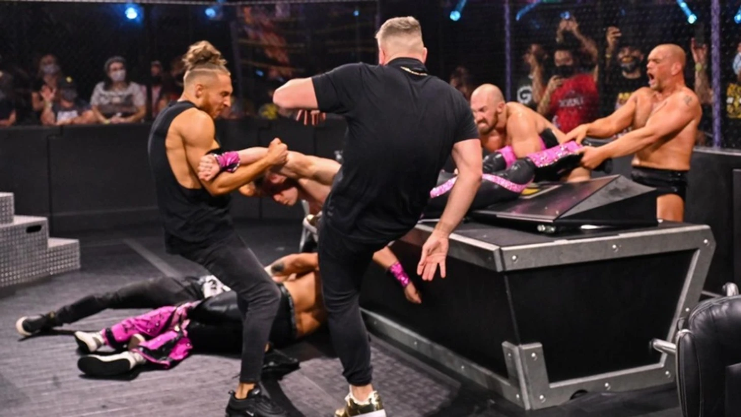 Обзор WWE NXT 12.11.2020, изображение №17