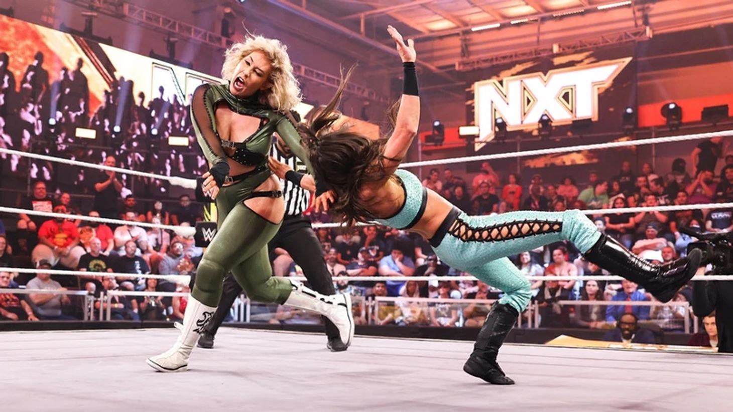 Обзор WWE NXT 25.10.2022, изображение №2