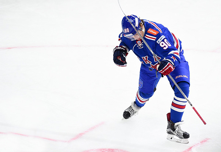 КХЛ сводит зрителей с ума, а Гусев становится лидером СКА