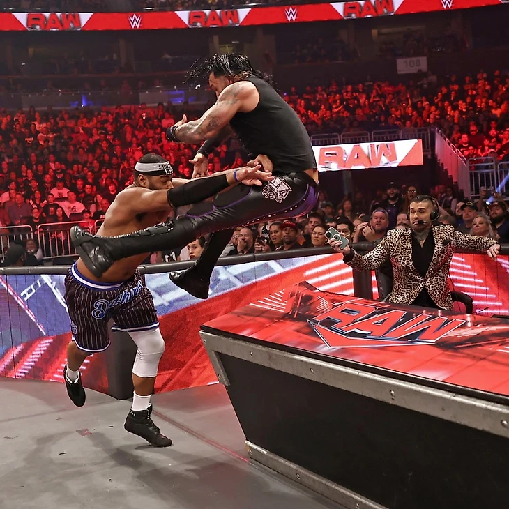Обзор WWE Monday Night RAW 06.02.2023, изображение №7