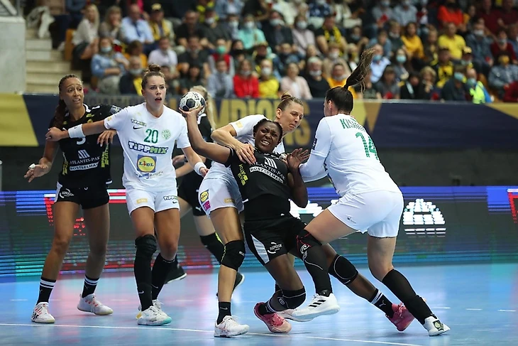 Лига чемпионов. Первый сбой &quout;Ростов-Дона&quout;: когда не работает атака, не спасет и оборона…, изображение №3