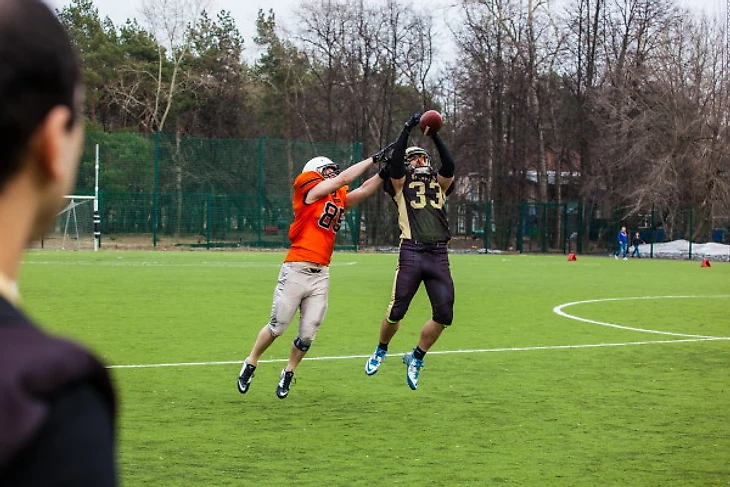 «Спартанцы» для многих неожиданно переиграли в товарищеском предсезонном матче московских «Патриотов».