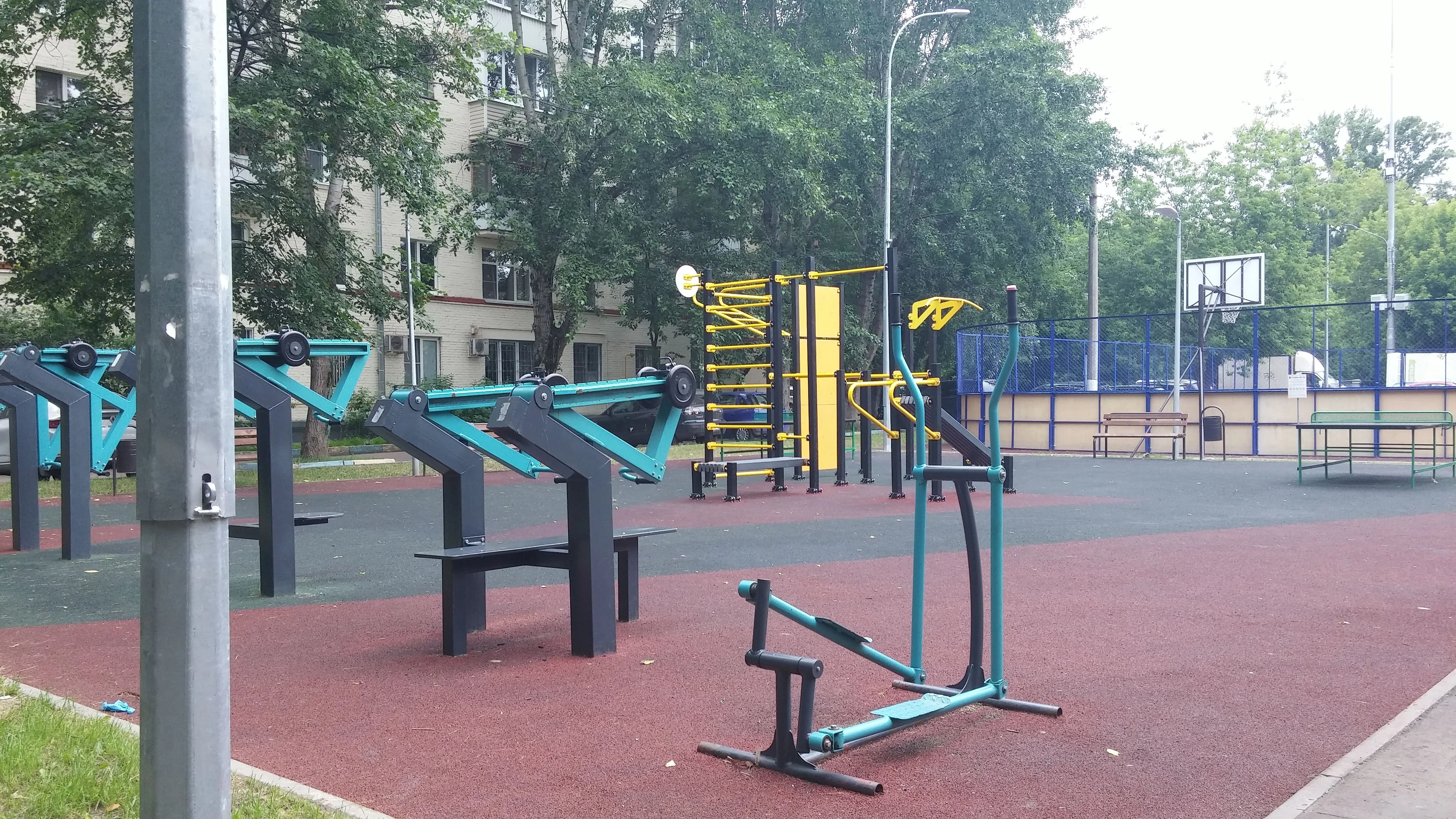 Лыткарино площадка. Детский комплекс с горкой ксил. Площадка номер 3. Включи площадки. Спортивная площадка с тренажерами.