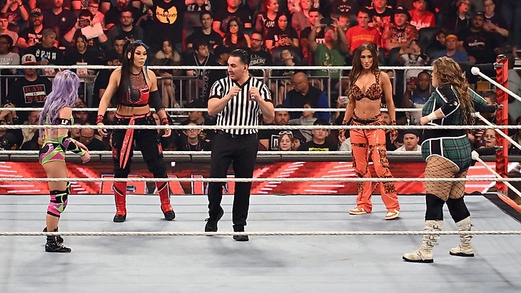 Обзор WWE Monday Night RAW 06.02.2023, изображение №15