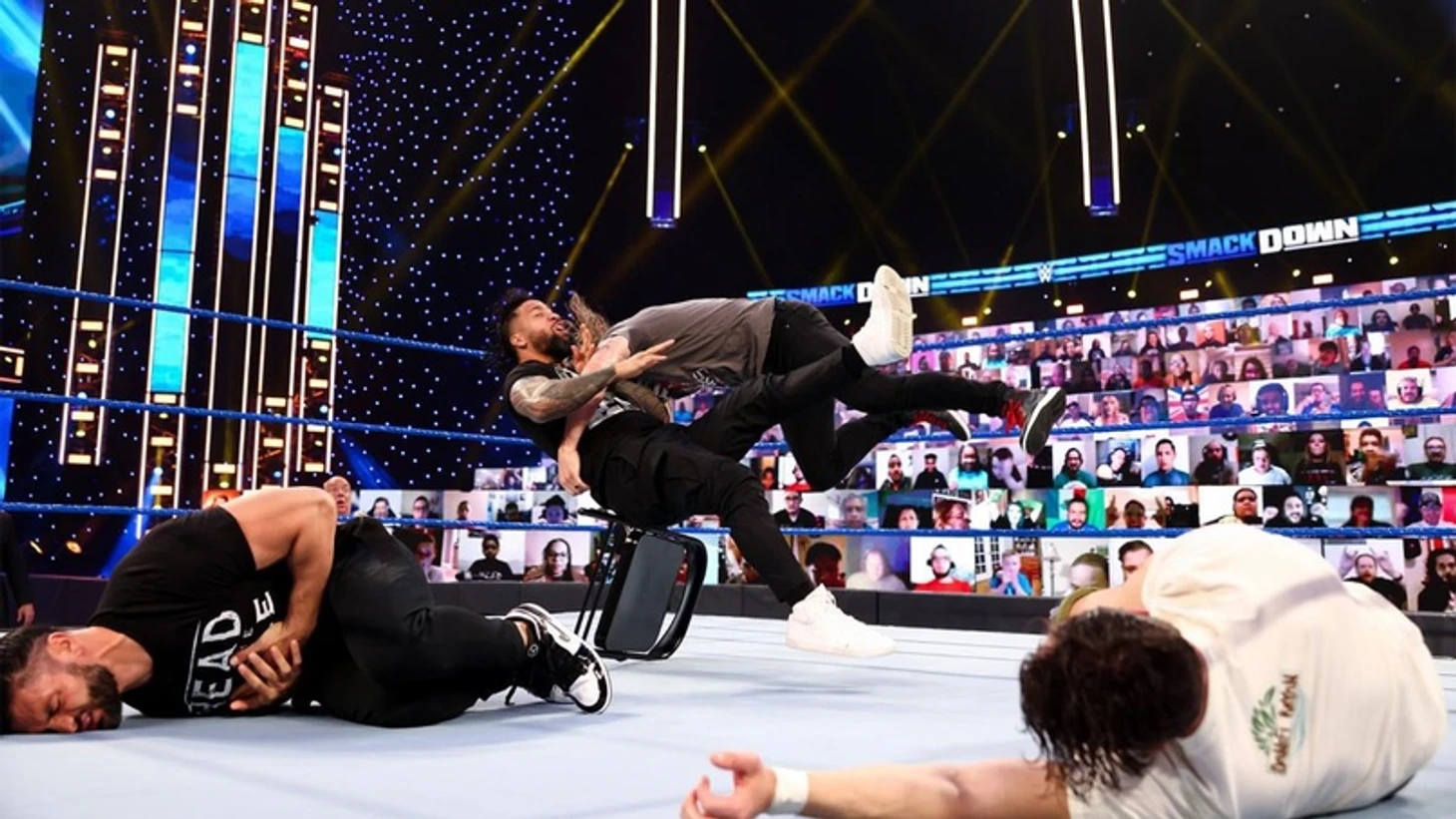 Обзор WWE Friday Night Smackdown 26.03.2021, изображение №26