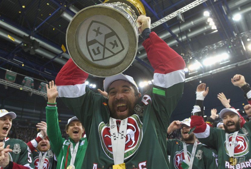 Данис Зарипов – играющая легенда КХЛ