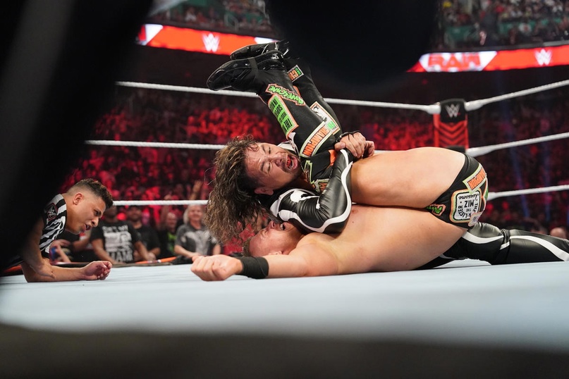 Monday night raw 18.12 2023