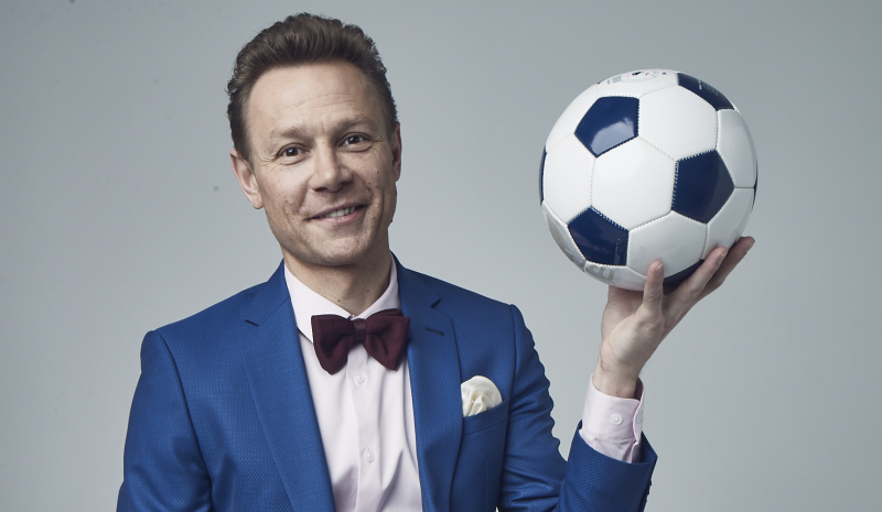 Как в Испании поздравляют Валерия Карпина с днём рождения