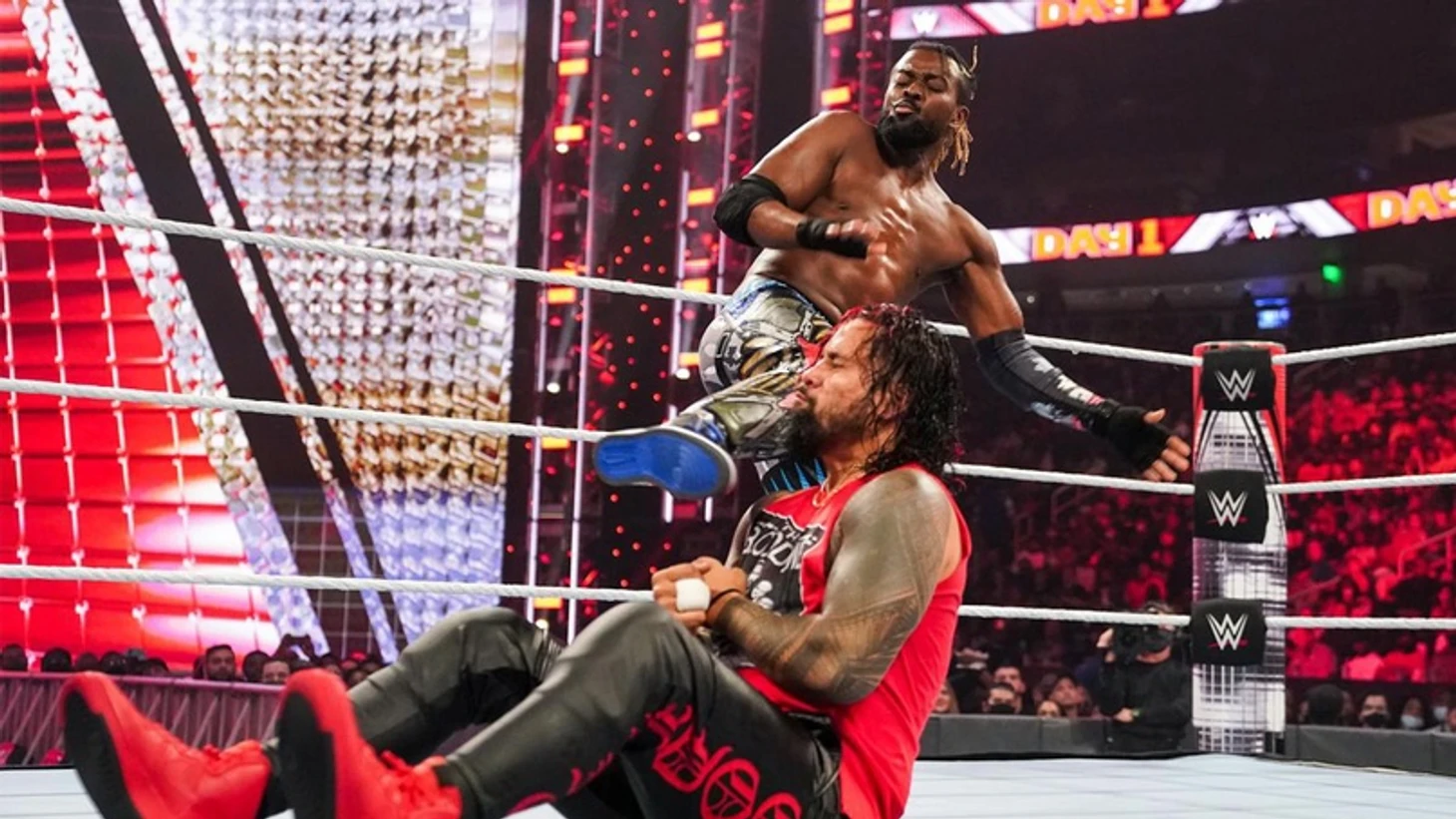 Обзор WWE Day 1, изображение №4