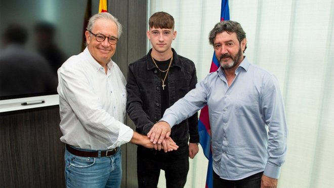 «Вест Бромвич» обратится в ФИФА по поводу подписания «Барселоной» 16-летнего Луи Бэрри