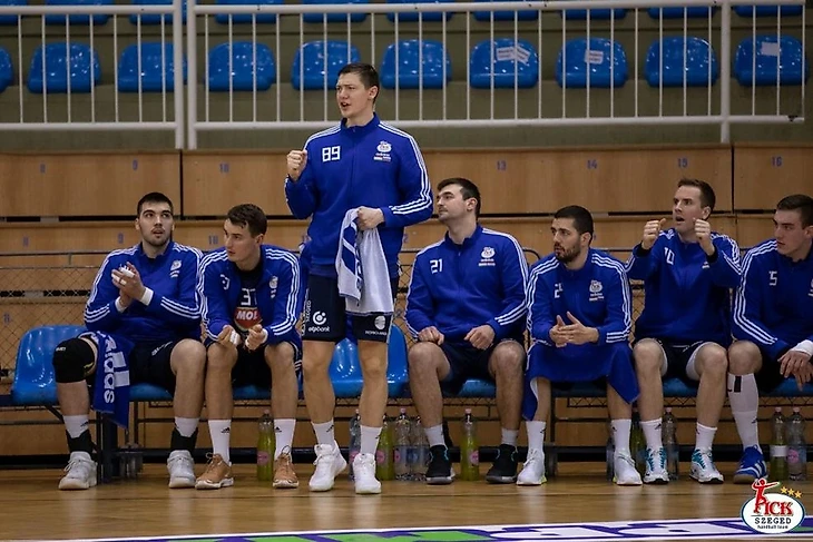 Дмитрий Житников в журнале "Быстрый центр". Детская привычка не опаздывать, изображение №9