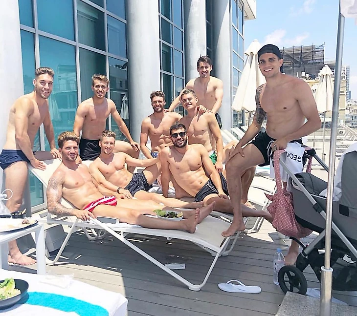 Muniesa Planas Romeu Bartra Muniesa Gomez Roman Krkic Balliu