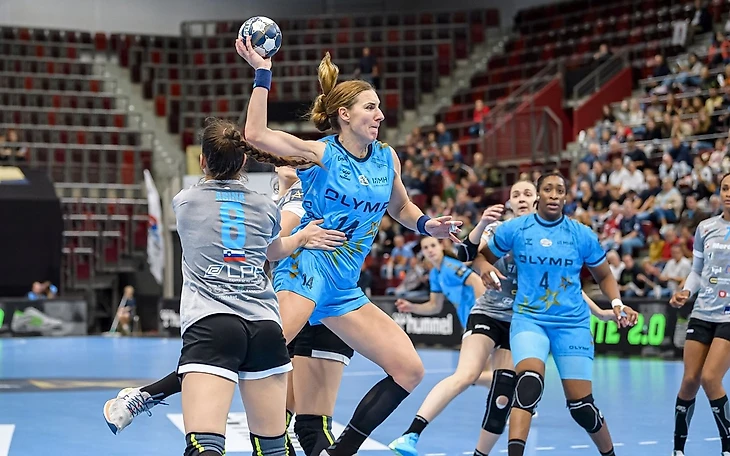 Лига чемпионов. Далеко ли заберётся "Мец"? Удивит ли вновь "Крим"? И вообще – что будет дальше?, изображение №1