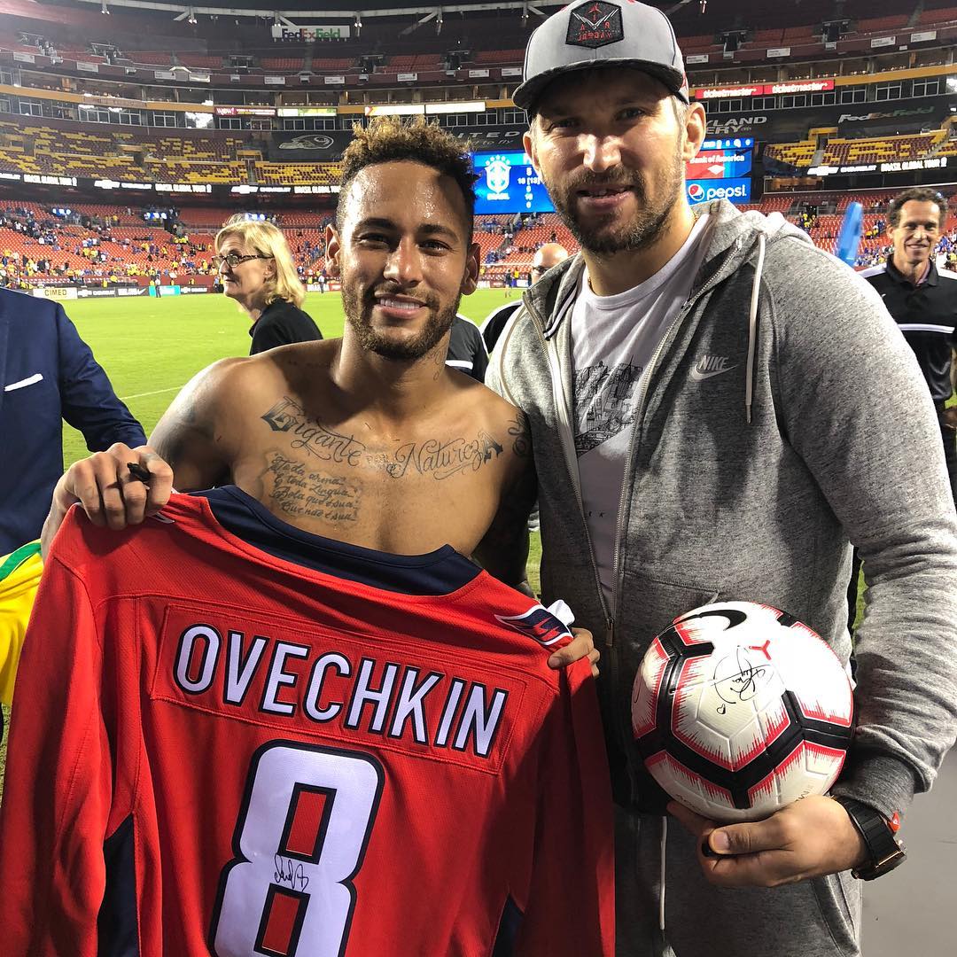 Вашингтон, Сборная Бразилии по футболу, Неймар, товарищеские матчи (сборные), Александр Овечкин, ПСЖ, НХЛ
