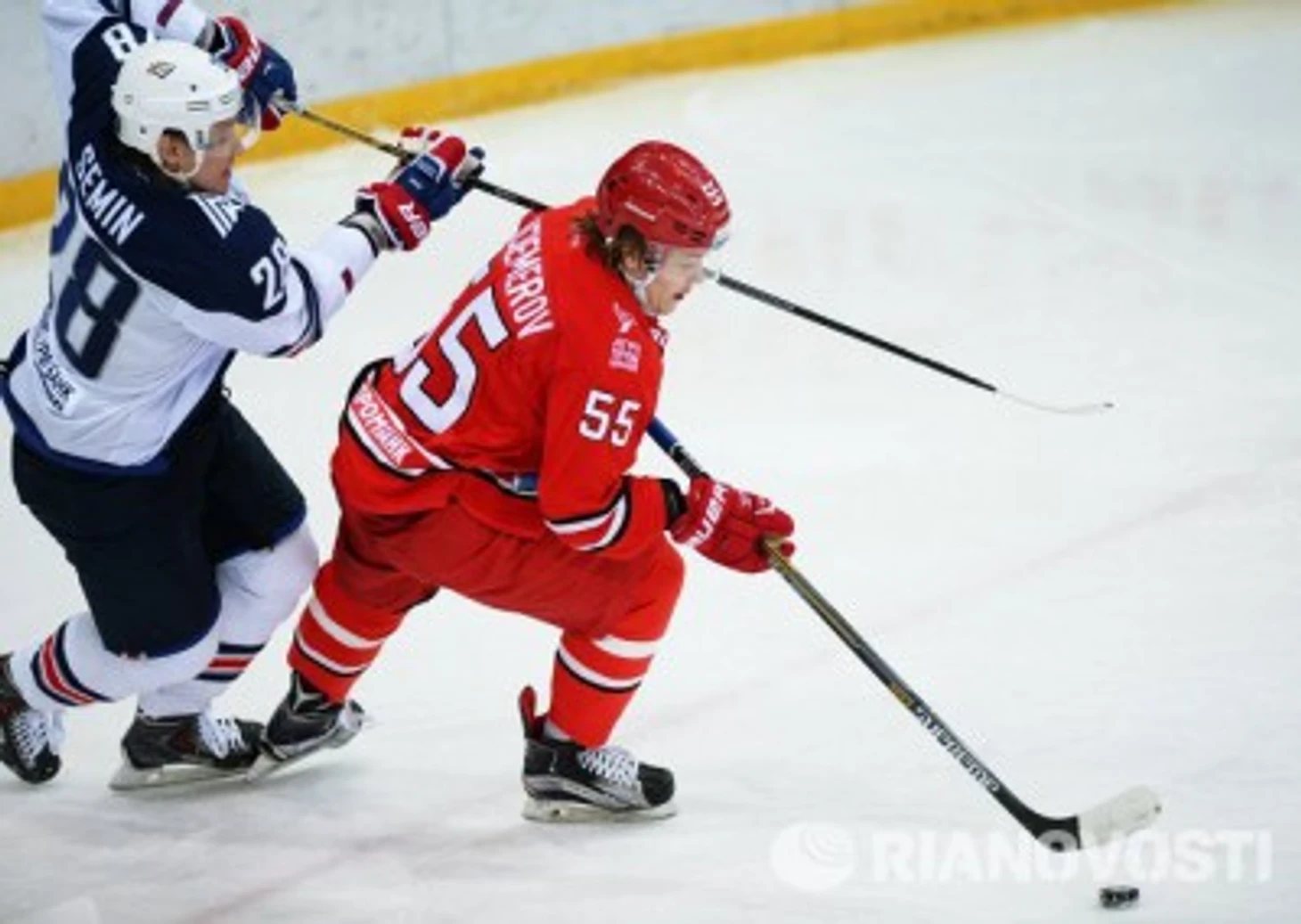 https://photobooth.cdn.sports.ru/preset/post/d/5f/cbb7227bb4e24b3284df61a823eaf.jpeg