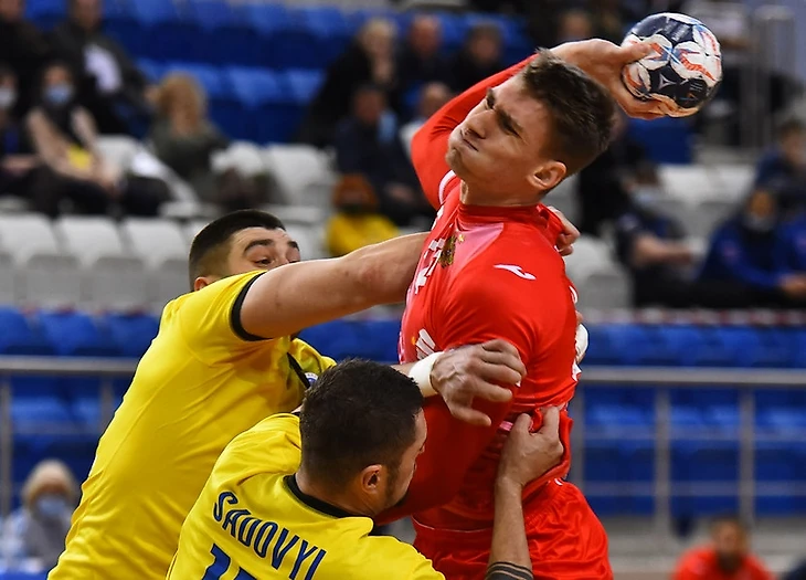 ЧЕ-2020. Украинцы против россиян: достигнут минский мир при полном паритете, изображение №1