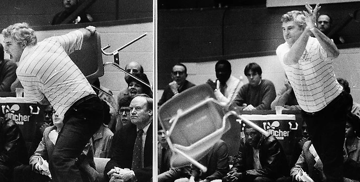 Картинки по запросу роналду и стул