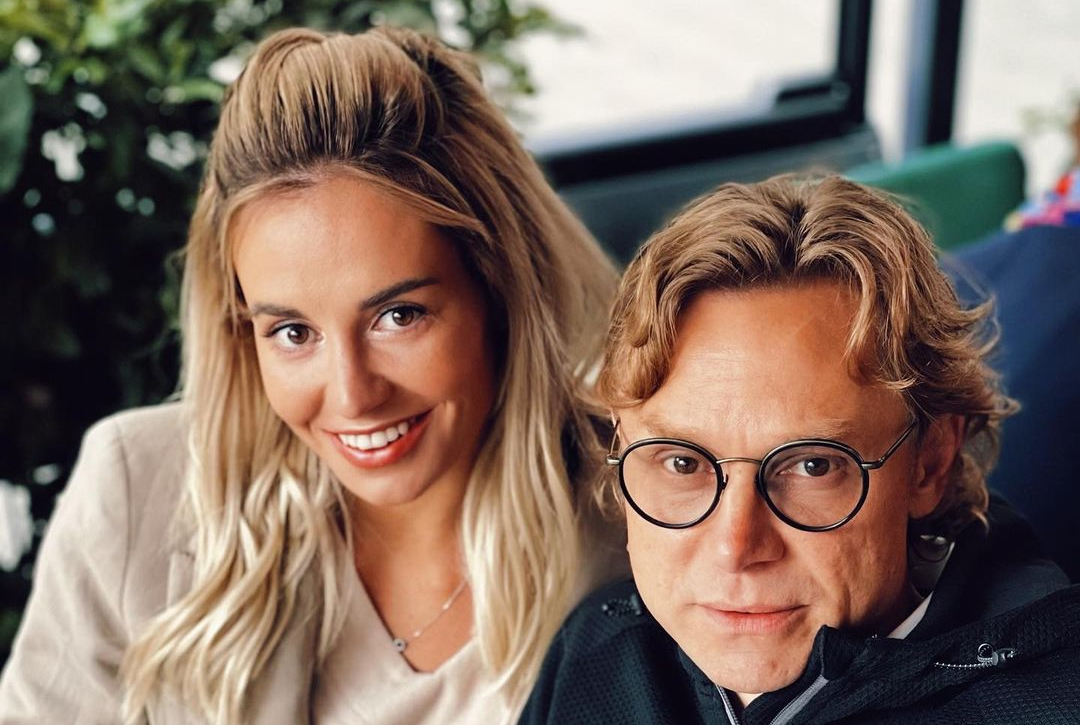 Карпин поздравил дочь со свадьбой: "Возврат не принимается 