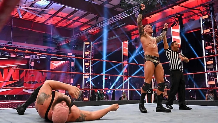 Обзор WWE Monday Night RAW 20.07.2020, изображение №25