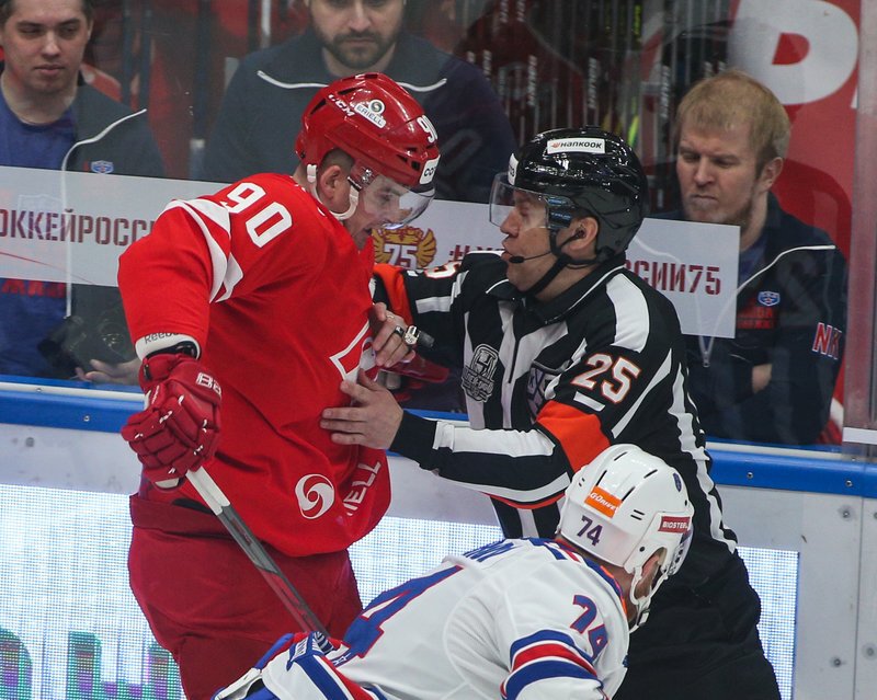 1/4 финала плей-офф. СКА - Спартак. 4-я игра серии. Конец московской саги