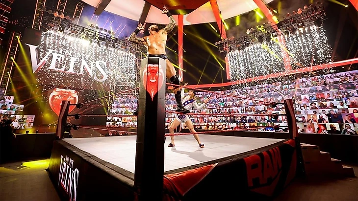 Обзор WWE Monday Night RAW 17.05.2021, изображение №10