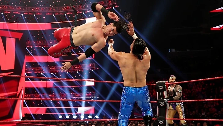 Обзор WWE Monday Night RAW 02.03.2020, изображение №14