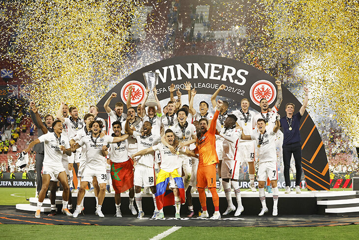 Айнтрахт» выиграл Лигу Европы – в серии пенальти! Первый еврокубок за 42  года - О духе времени - Блоги - Sports.ru