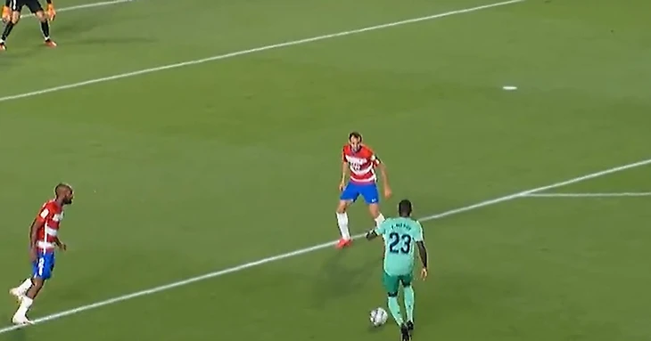 «Мы черпаем силы там, где их нет». Феномен «Гранады»., изображение №30