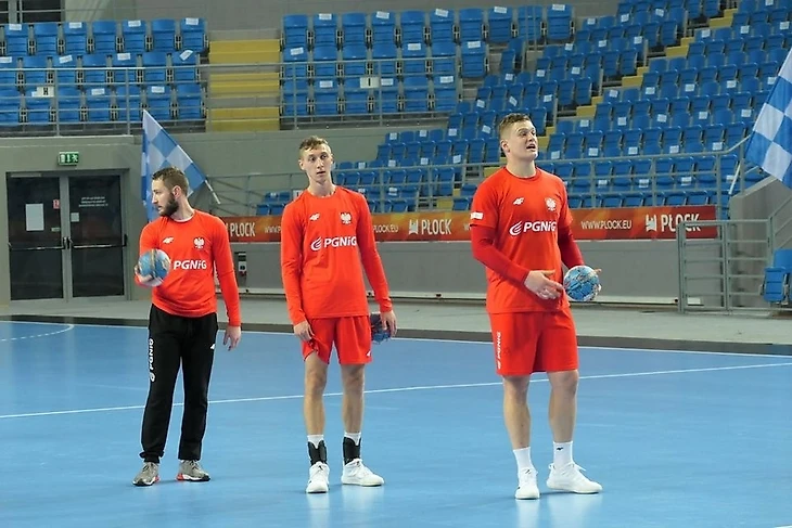 ЧЕ-2022. Превью к "неделе сборных", или Почему ЕГФ сыграет с огнем, если ее не отменит, изображение №1