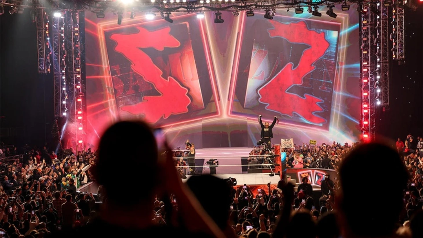 Обзор WWE Monday Night RAW 03.04.2023, изображение №15