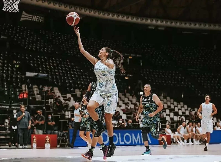 Valentina Vignali, the Italian basketball player who is making heads turn with her jaw-dropping fashionable photos