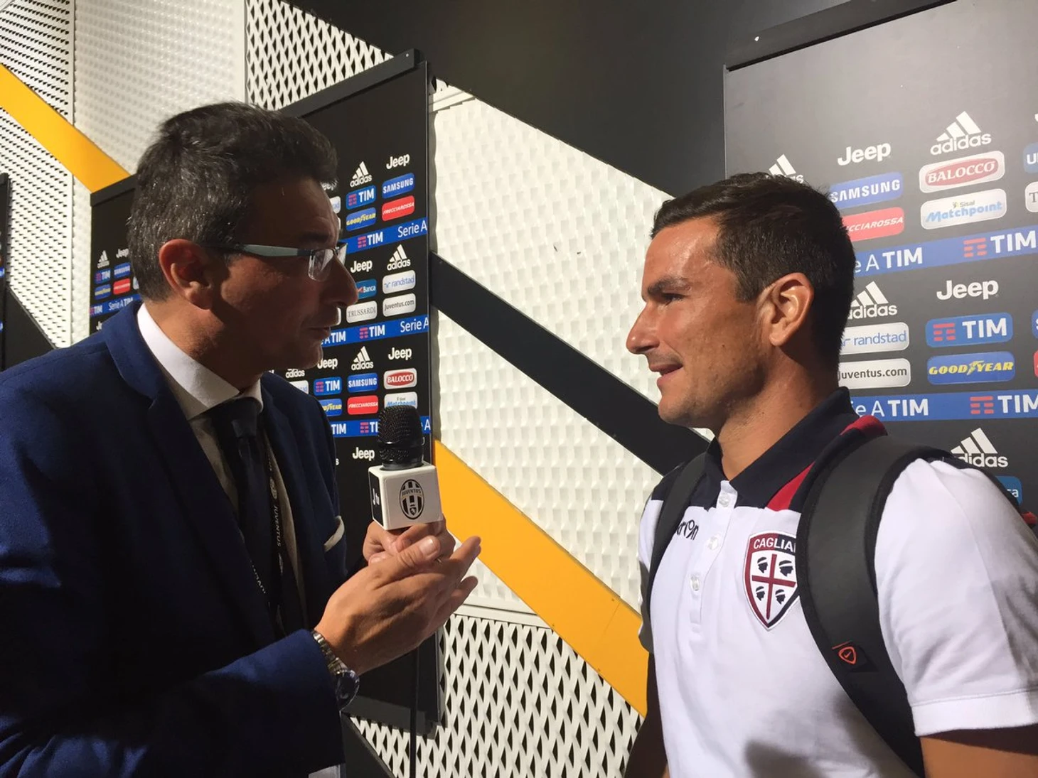 Юве - Кальяри. Падоин