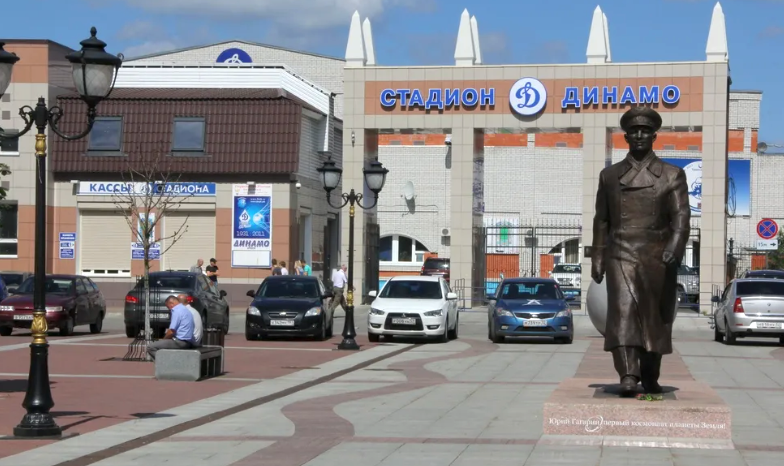 Динамо (Брянск): игроки-рекордсмены