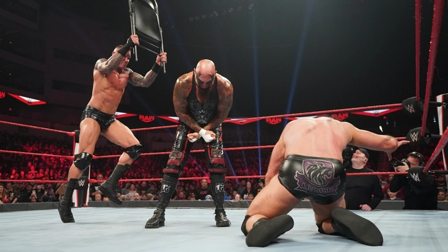 Обзор WWE Monday Night RAW 20.01.2020, изображение №19