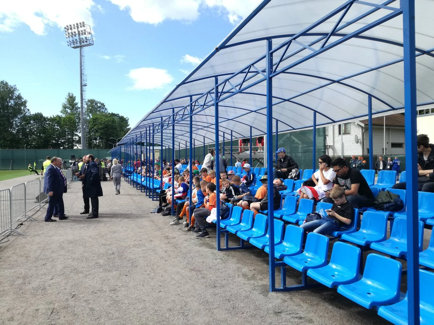 https://photobooth.cdn.sports.ru/preset/post/d/ee/d4c59d5ea49b19a35d53fafe66daa.jpeg