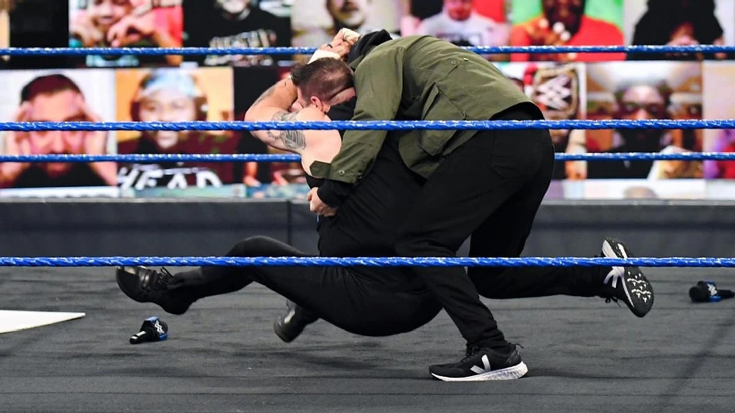 Обзор WWE Friday Night Smackdown 26.03.2021, изображение №17