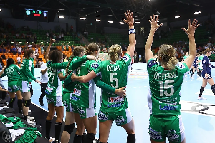 Лига чемпионов. Всё те же на венгерском манеже, но теперь с Вяхиревой. Превью "финала четырёх", изображение №2