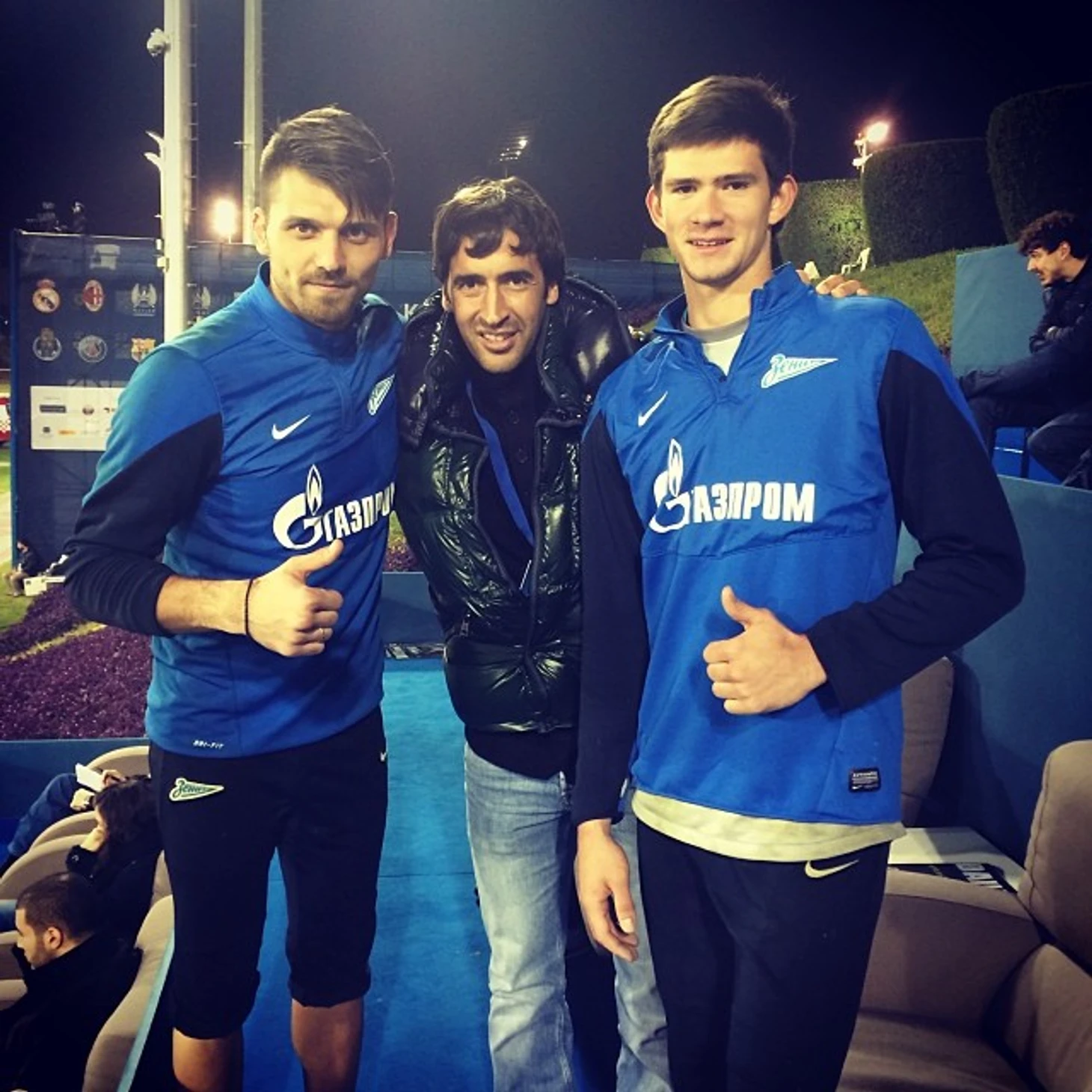 https://photobooth.cdn.sports.ru/preset/post/e/09/1c96dc6894d61a741a5872cede3f0.jpeg
