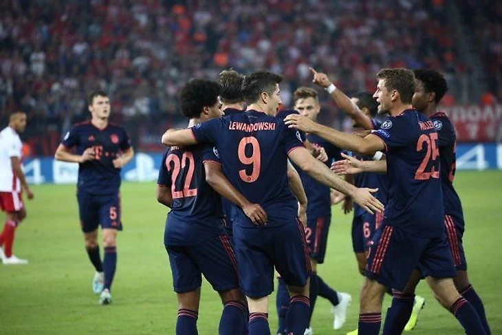 https://football24.ru/uploads/posts/2019-10/1571778375_bayern.jpg