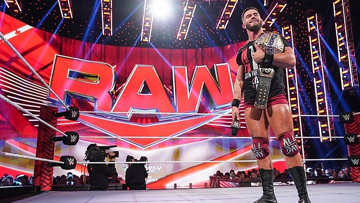 Обзор WWE Monday Night RAW 24.04.2023, изображение №13